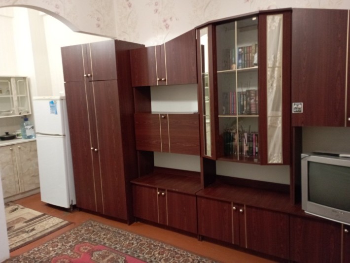 Оренда кімнати в гуртожитку - фото 1