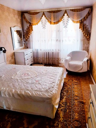 Сдам  актуальную хорошую комнату на Тополе-1 - фото 1