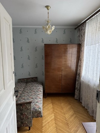 Здається одна кімната для дівчини в 3х кімнатній квартирі р-н Юності - фото 1