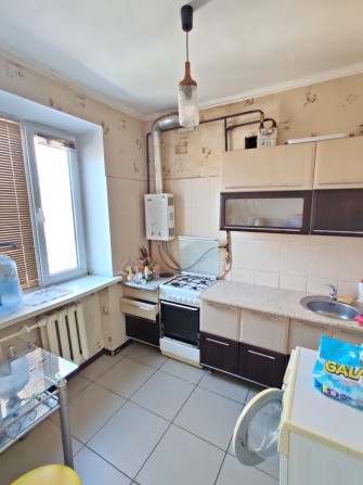 Здам(тільки сім'ї) 2 кімнату у центрі по вул. Сталеварів - фото 1