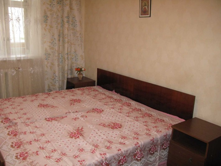 Сдается комната, Днепровский р-н, м. Черниговская. - фото 1