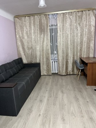 Оренда кімнати в гуртожитку для однієї дівчини - фото 1