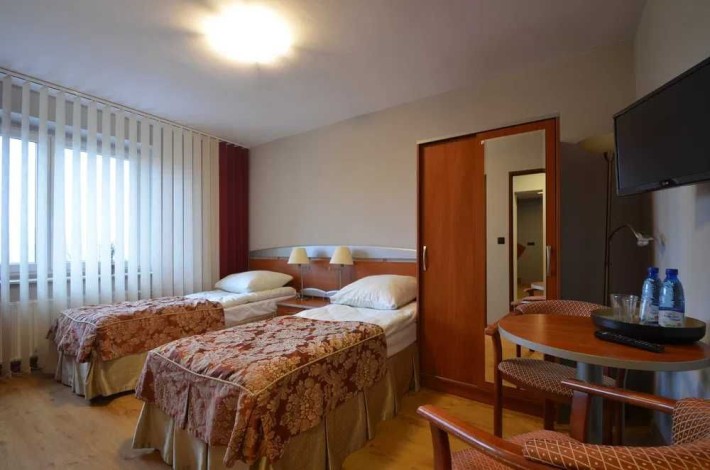 Європейського класу гуртожиток! Київ, метро Олімпійська! Недорого! - фото 1