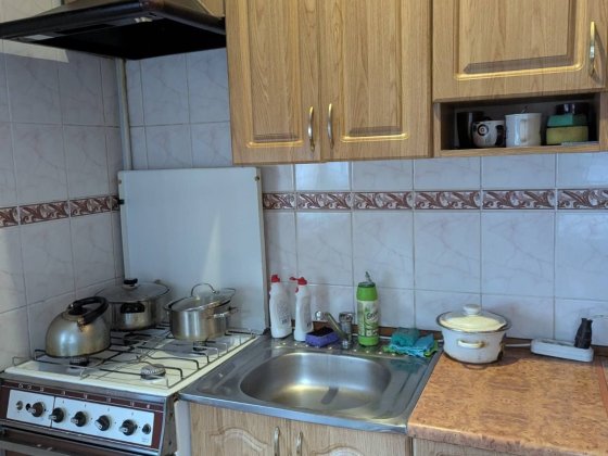 Підсення шукаємо 2 дівчаток Львов