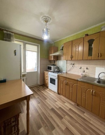 Оренда ізольованоі кімнати вул. Студинського - фото 1