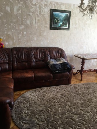 Сдается комната ст.метро Святошино - фото 1