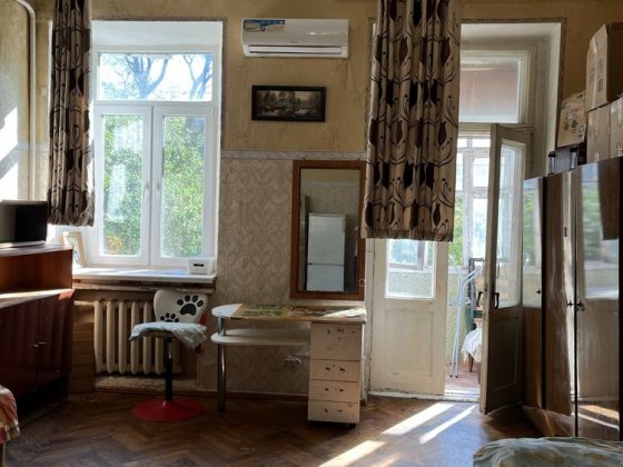 Сдам свою комнату в коммуне в центре города Одесса