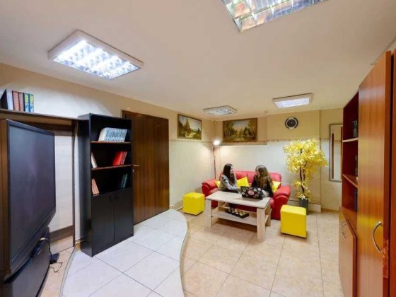 Сдам подселение в комнату Хостел Киев Центр Метро Тараса Шевченко Киев