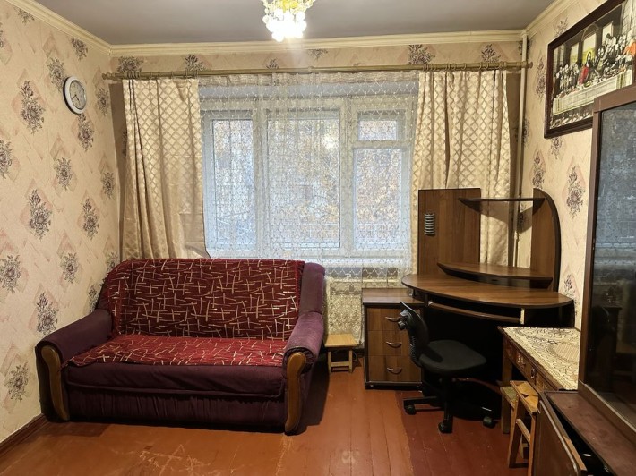 Оренда кімнати в гуртожитку з комунальними - фото 1