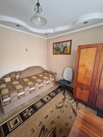Оренда кімнати ДЛЯ ДІВЧИНИ( Шевченківський р-н) - фото 1