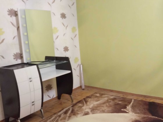 Простора кімната , 23 кв.м ,тепла, затишна Киев