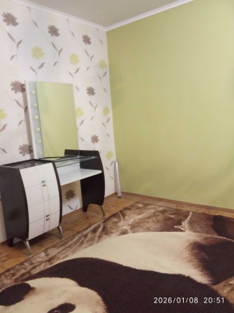 Простора кімната , 23 кв.м ,тепла, затишна - фото 1