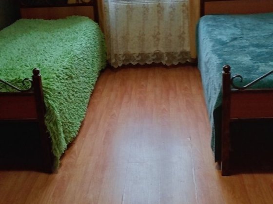 комната в ч/доме без хозяев, можно двоим, Борщаговка, м. Академгородок Киев