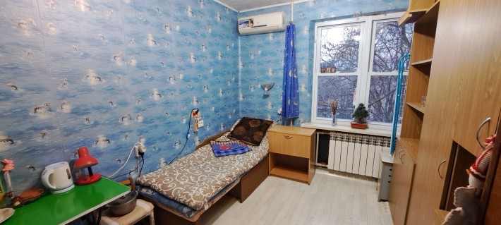 Сдам  Комнату  5-6 я  Ф-на + Дом. ЭЛЕКТРО-СТАНЦИЯ  ! !  для  Студентки - фото 1