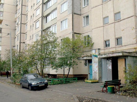 Здам окрему кімнату для дівчини чи жінки. Київ