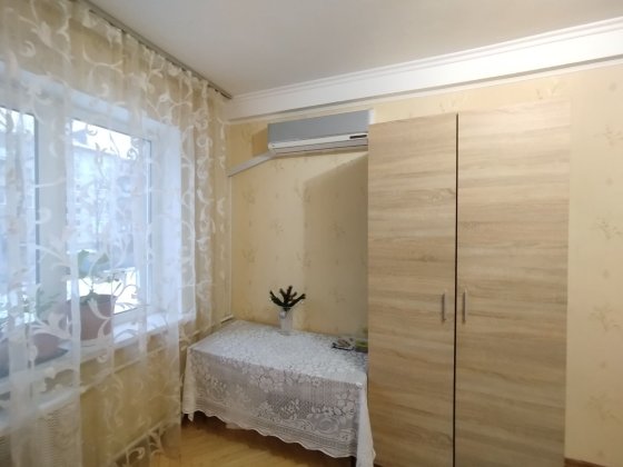 Затишна кімната в оренду на Воскресенці, біля ТРЦ «Квадрат». Київ