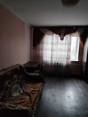 Здам кімнату в 3-х кімнатній квартирі - фото 1