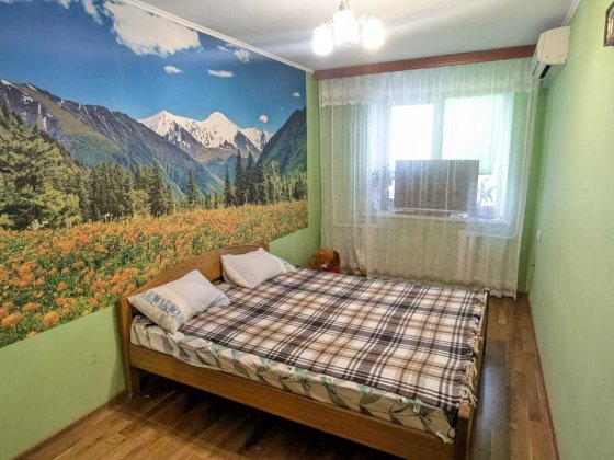 вул. Львівська 57, поруч Верховинна, Котельникова, М "Житомирська" Київ