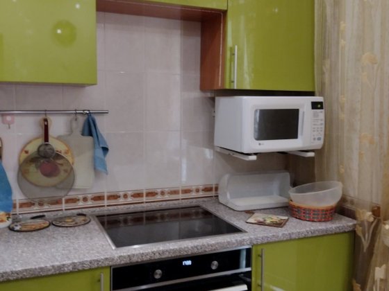 Сдам комнату-подселение, метро Харьковская-3000грн(девушке) Киев