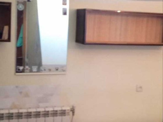 Здається кімната у мансарді приватного будинку на Печерську. Киев