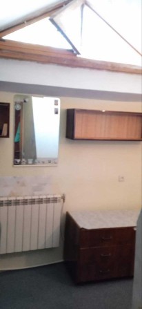Здається кімната у мансарді приватного будинку на Печерську. - фото 1
