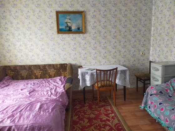 Здається, кімната, будинок, поряд  метро, Славутич, Осокорки. Київ