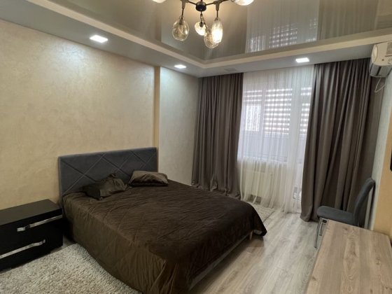 Оренда двох кімнатну  квартиру    ЖК Victory v Киев