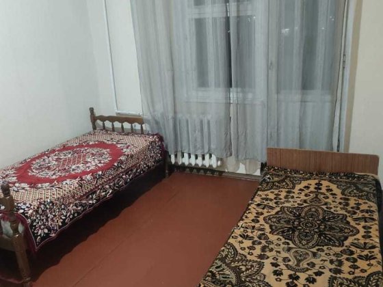 Здається 1 кімната в трьохкімнатній квартирі (підселення) Киев