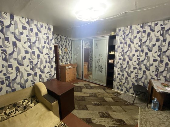 Здається затишна кімната Петропавловская Борщаговка