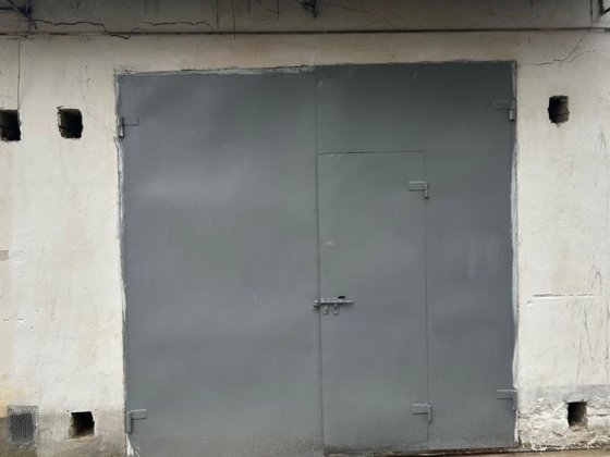 Продам капітальний гараж Каменец-Подольский