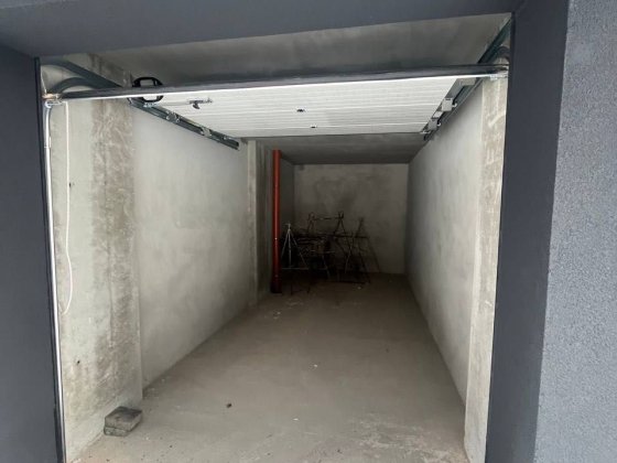 Продам гараж в новобудові Ивано-Франковск