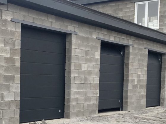 Продам большой гараж