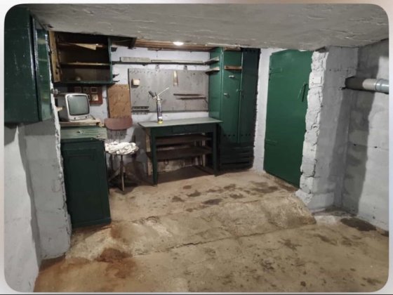 Гараж  ,долгинцево Дружба