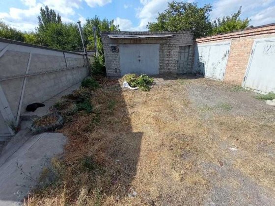 Продам кап.гараж в Шевченковском районе, район ул. Украинская Запорожье