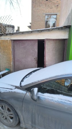 Продам гараж центр - фото 1