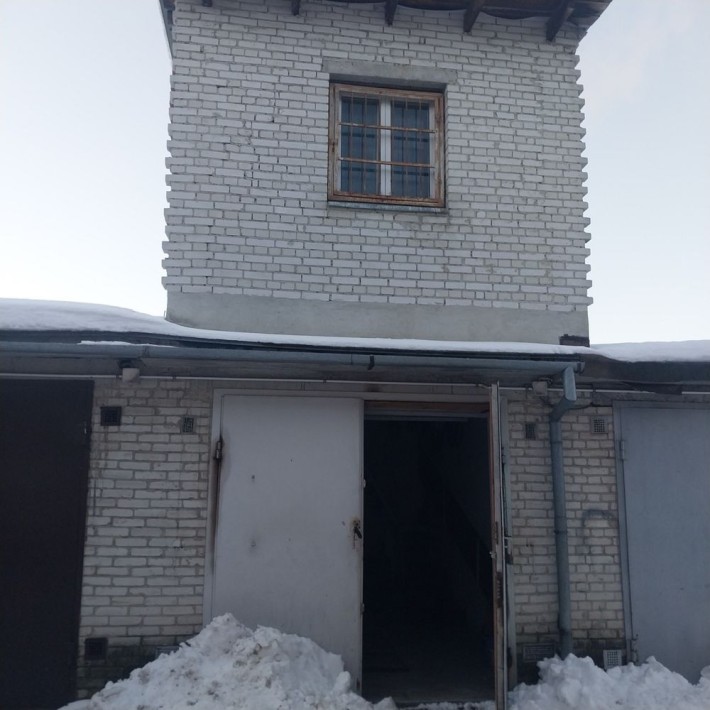Гараж Кульпарківська Перфецького 55 кв м - фото 1