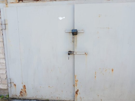 Продам гараж  ул Тесная Днепр