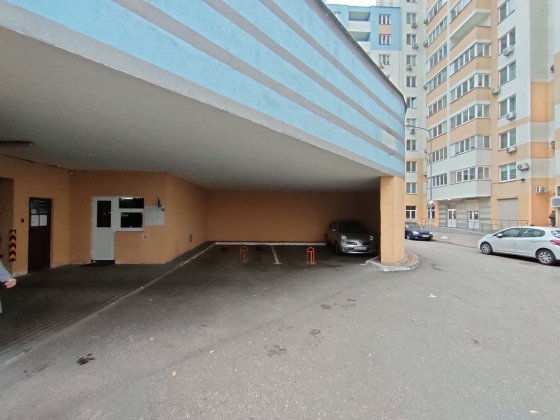 Паркінг ЖК Новомостицький, Данченка Киев