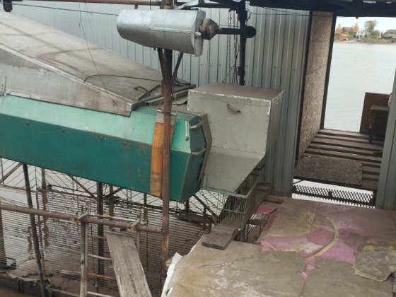 Место на причале. Черкассы Геронимівка