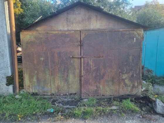 Продам или сдам гараж автовокзал Умань