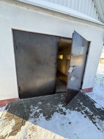 Оренда  гаражу по вул. Клима Савури - фото 1