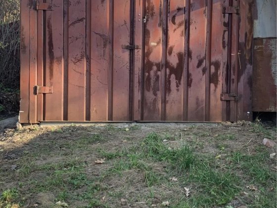 Оренда гаража, металевий, наявність світла. Луцк