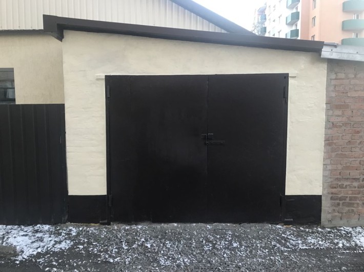 Здається в оренду цегляний гараж, район Мотеля - фото 1