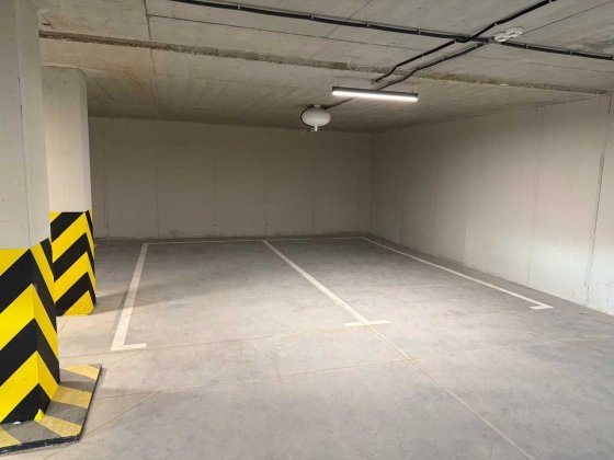 Сдам в оренду паркомісце в підземному паркінгу Полтава