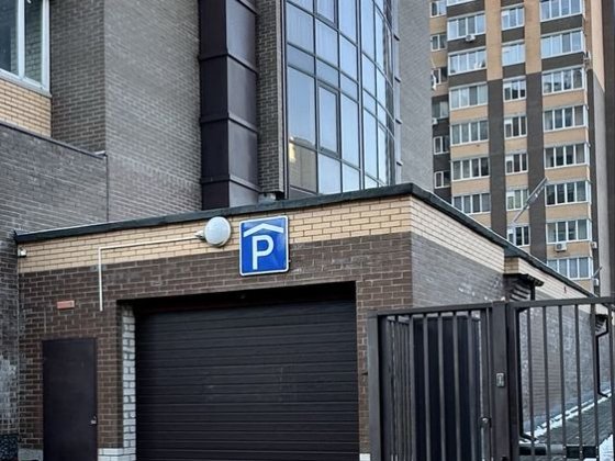 Паркомісце у ЖК Резиденція. Центр. Черкассы