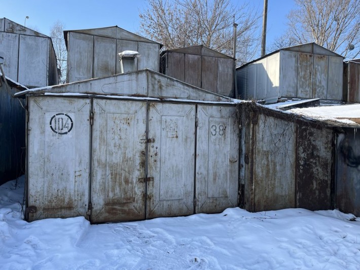 Гараж в центрі міста. - фото 1