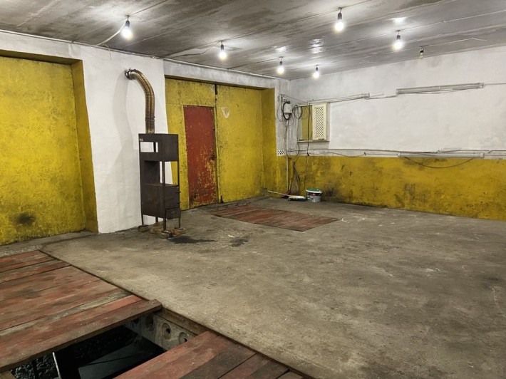 Оренда гараж бокс ГCK 9  Яма підвал вода дешево терміново - фото 1