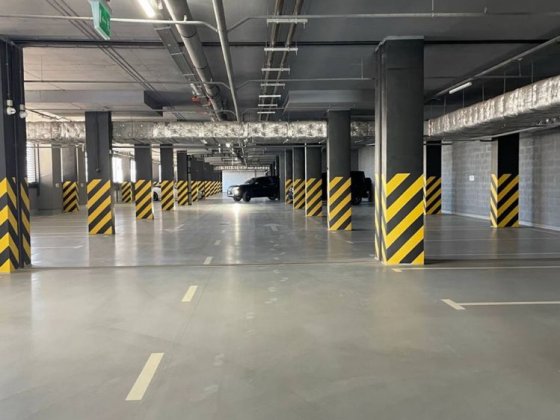 Аренда большого паркоместа ЖК НЕБО (рядом Маяк, Новодворянский) Днепр