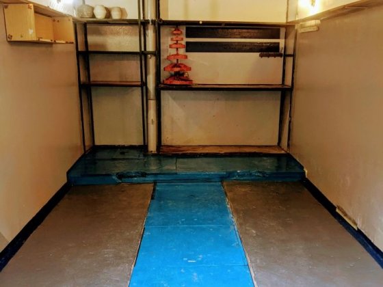 Сдам капитальный гараж в районе Варуса на Гагарина Запорожье