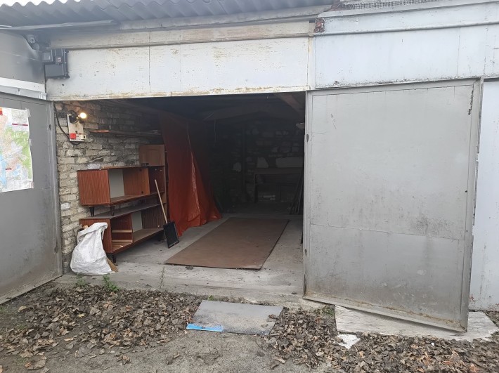 Здається бетонний гараж ВЕЛИКОГО розміру 7 на 3,5 Сухий з підвалом - фото 1